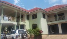 6 bedroom house for sale in Muyenga at $390,000