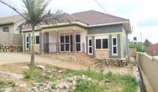 3 bedroom house for sale in Kira at 220m