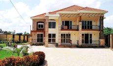 5 bedroom house for sale in Kiwatule at 980m