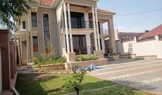6 bedroom house for sale in Kira at 880m