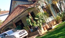 4 bedroom house for sale in Ntinda Ministers' Village at 850m