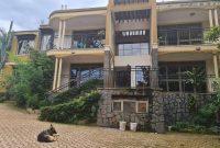 4 units apartment block for sale in Kyambogo $2,400 monthly at 950m