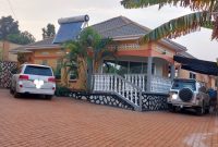 3 bedroom house for sale in Komamboga 20 decimals at 500m