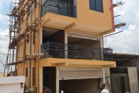 commercial building for sale in Kisaasi 3.3m monthly at 450m