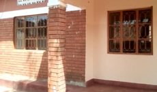 3 bedroom house for sale in Konge Buziga 65x70ft at 130m