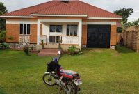 3 bedroom house for sale in Gayaza at 120m