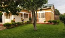 3 bedroom house for sale in Namugongo 14 decimals at 180m