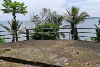 5 acres beach for sale in Bwerenga at 400m per acre