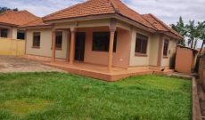 4 bedroom house for sale in Bweyogerere Kirinya at 230m