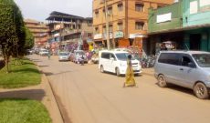 Commercial shops for sale in Katwe 5.2m monthly at 800m