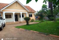 4 bedroom house for sale in Kiwatule at 330m