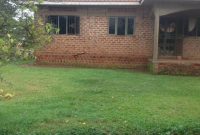 4 bedrooms shell house for sale in Katabi Entebbe at 200m