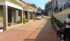 4 rental units for sale in Munyonyo making five million monthly at 600m