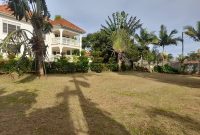 5 bedroom mansion for rent in Muyenga $2,300