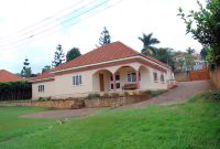 4 bedroom house for sale in Mbuya at $400,000 on 45 decimals