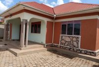 4 bedroom house for sale in Mukono Festino at 180m