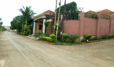 23 decimals for sale in Kiwatule at 460m