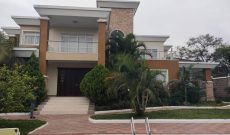 7 bedrooms mansion for sale in Muyenga 35 decimals at $1.3m