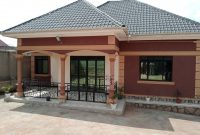 3 bedroom house for sale in Buloba 150m
