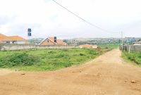 25 decimals plot of land for sale in Kira Nsasa at 170m