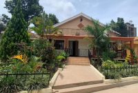 4 bedrooms house for sale in Bukoto at 1.5 billion shillings