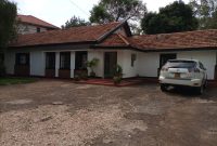 4 bedroom house for sale in Kololo 36 decimals at $700,000