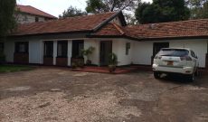 4 bedroom house for sale in Kololo 36 decimals at $700,000