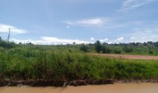 10 acres of land for sale in Namanve at 450m each