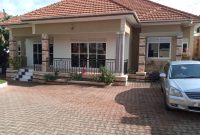 4 bedrooms house for sale in Munyonyo 18 decimals 550m