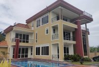 7 bedrooms house for sale in Munyonyo with swimming pool at 1m US Dollars
