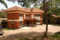 3 bedrooms house for rent in Kololo at $3,000