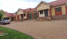 5 rental units for sale in Bunga Kampala 5.4m monthly on26 decimals at 600m Uganda shillings