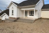 3 bedroom townhouses for rent in Entebbe at $1,000 per month