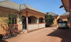 6 rental units for sale in Kiwatule 4.2m per at 450m shillings