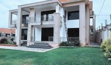 6 bedrooms mansion for sale in Kyaliwajjala at 1.1 billion shillings