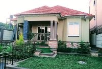 3 bedrooms house for sale in Kitemu Masaka Road 70x100ft at 180m