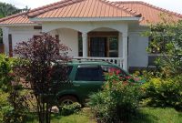 3 bedrooms house for sale in Garuga at 270m
