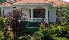 3 bedrooms house for sale in Garuga at 270m