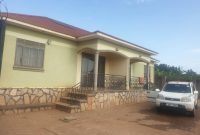 2 houses for sale in Bweyogerere Buto 18 decimals at 250m