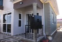 4 bedrooms house for sale in Busabala at 470m