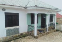 3 bedrooms house for sale in Namilyango Seeta at 80m