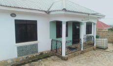 3 bedrooms house for sale in Namilyango Seeta at 80m