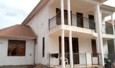 4 bedrooms house with rentals for sale in Komamboga 18 decimals at 600m