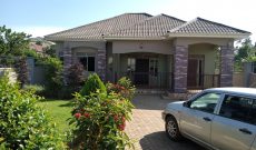 3 bedrooms house for sale in Garuga Entebbe at 270m