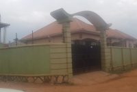 3 rental units for sale in Namugongo Sonde 1.4m monthly at 230m