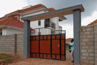 6 bedrooms house for sale in Kyanja 26 decimals at 590m