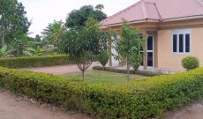 3 bedrooms house for sale in Gayaza Kiwenda 50x100ft at 70m