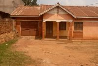 3 bedrooms house for sale in Mbuya at 200m Uganda shillings