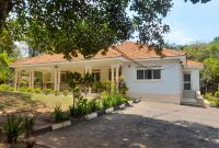 6 bedrooms furnished house for rent in Kololo at $6000