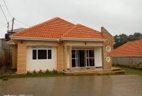 4 bedrooms house for sale in Najjera 13 decimals at 450m